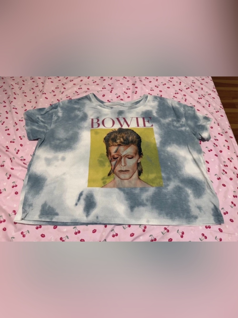 David Bowie Tie-Dye Graphic cropped Tee Size Medium